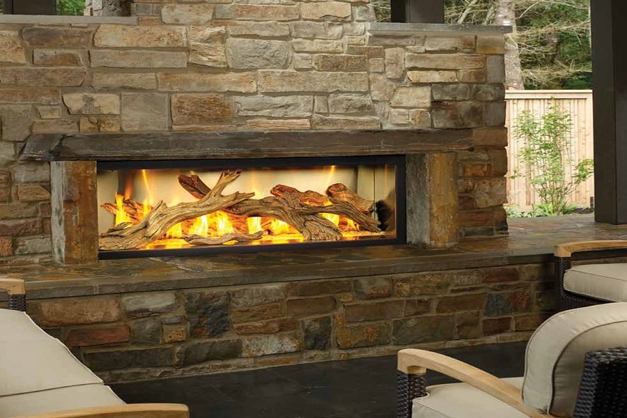 Electric Fireplaces VS. Gas Fireplaces: Which is Better For You ...